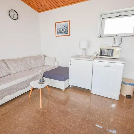 Ante Apartman *