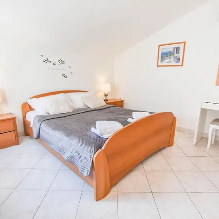 Apartmán Ante Pakoštane
